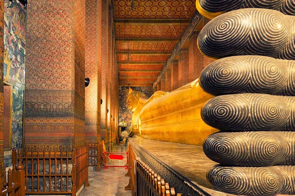 Bangkok first timer itinerary - Reclining Buddha