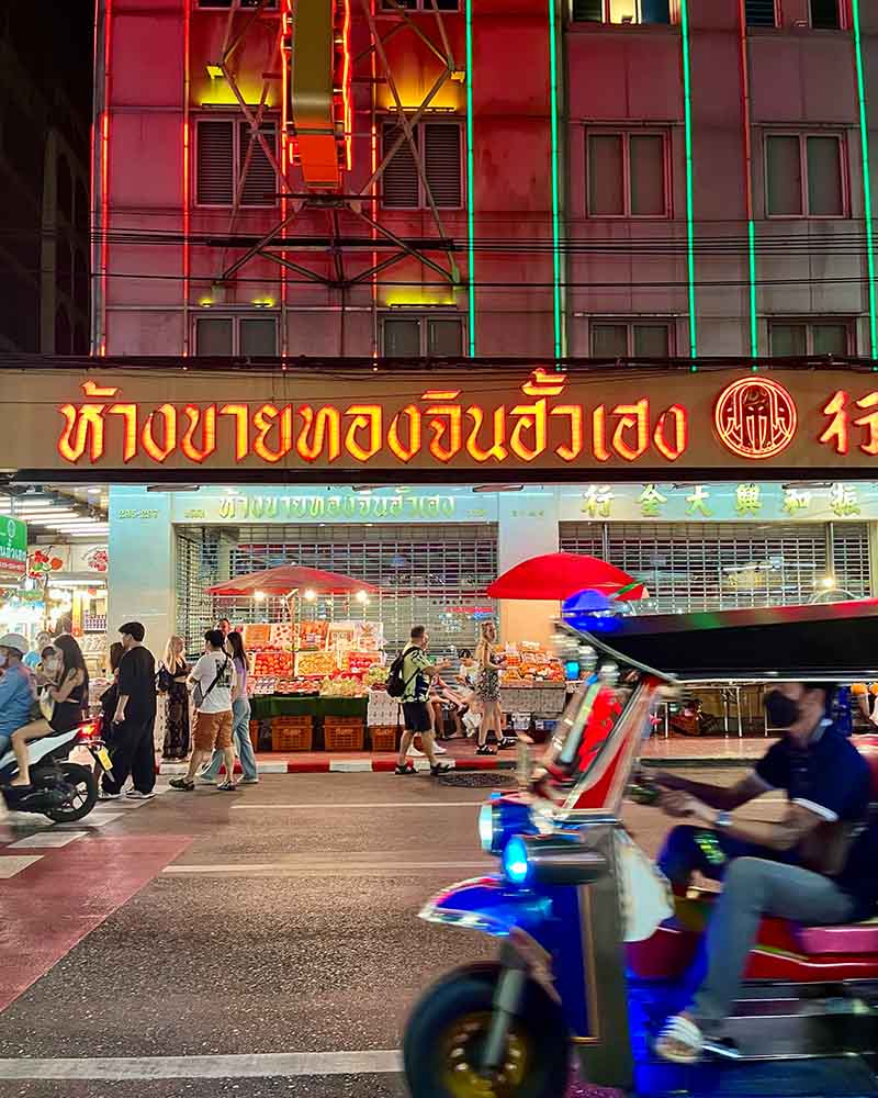 What to do in Bangkok - Visit Chinatown